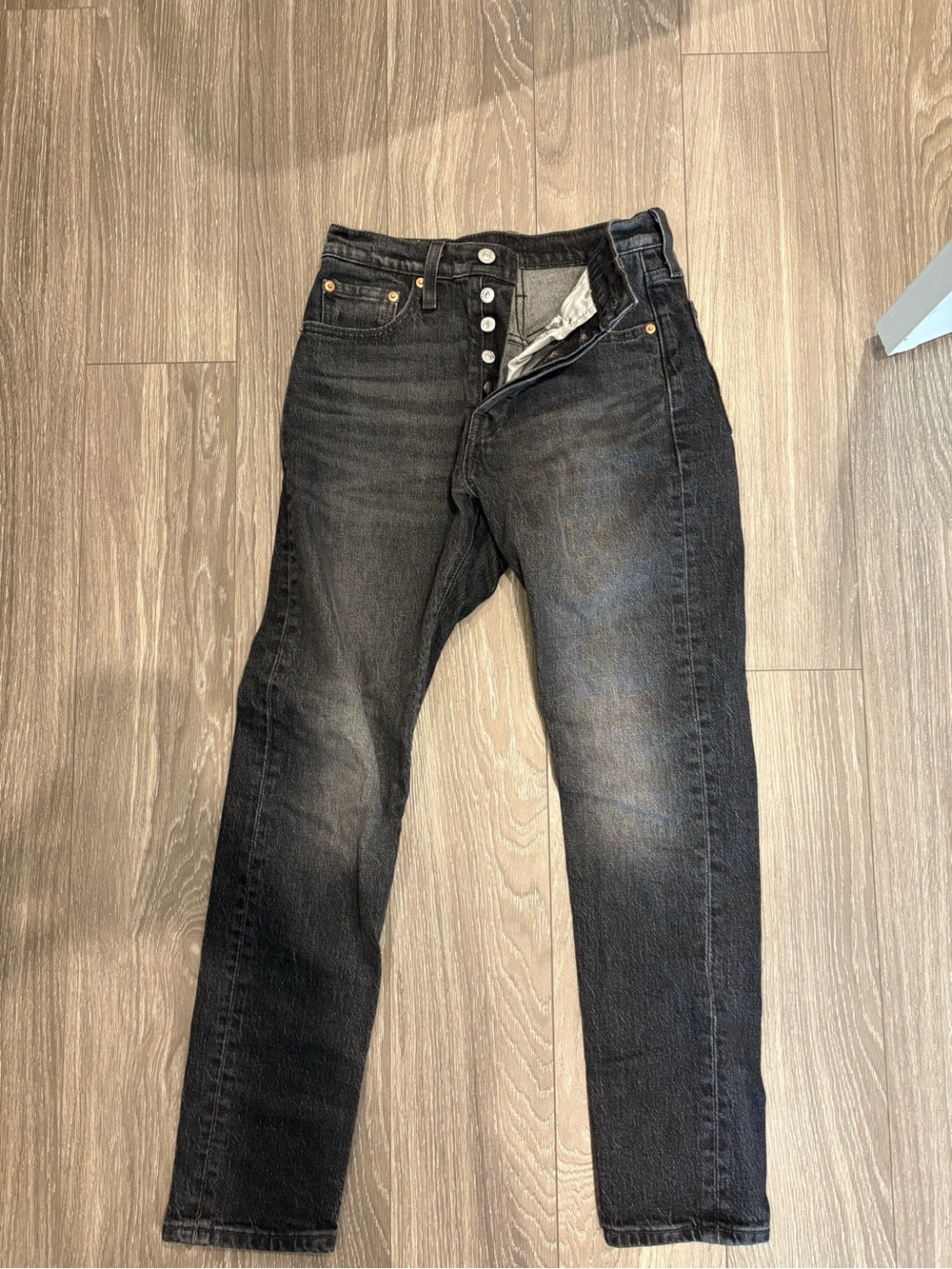 Levi's Women's Black Washed Straight Jeans